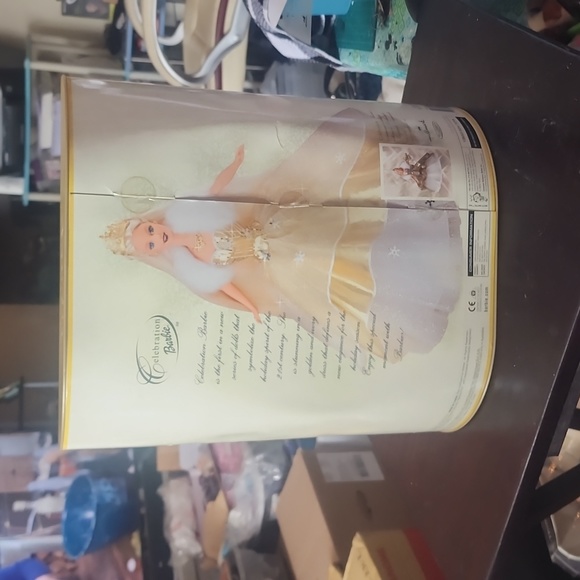 NIB 2000 SPECIAL EDITION CELEBRATION BARBIE W/ORNAMENT - Picture 4 of 4